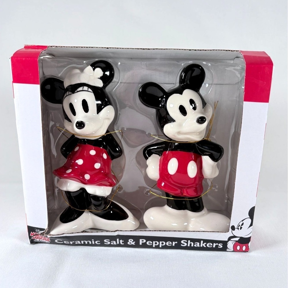 Disney Mickey Mouse & Friends Ceramic Salt & Pepper Shakers Mickey and Minnie Mo